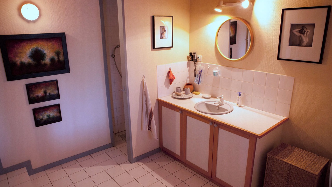 Photo of Bathroom in Bouin