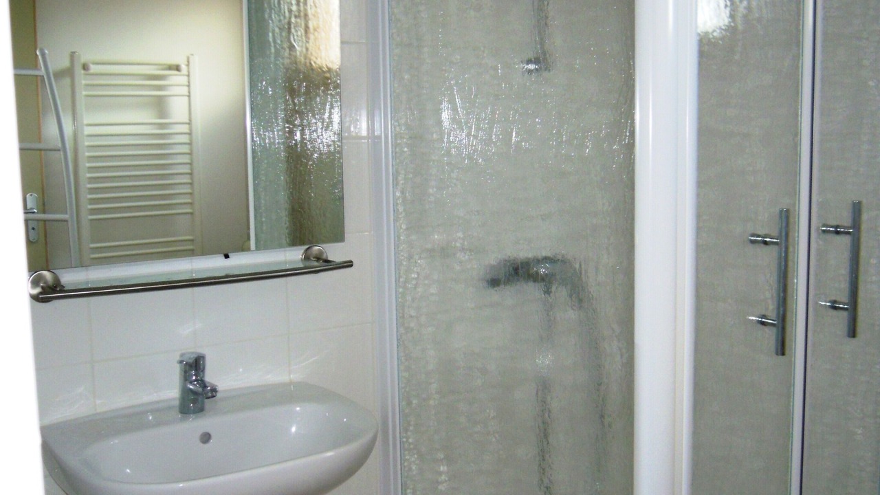 Photo of Bathroom in Gez