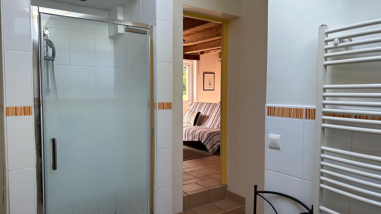 Photo of Bathroom in Wimille