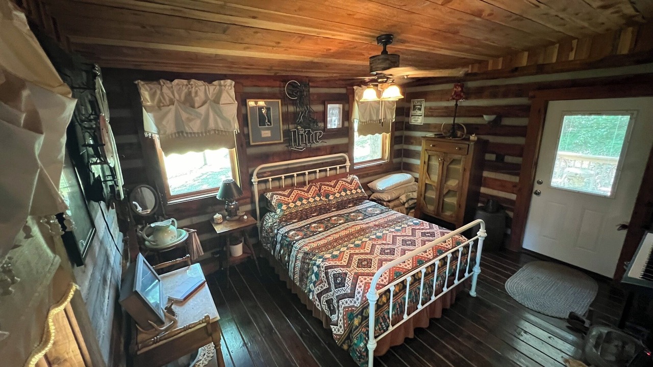 Photo of Bedroom in Marrowbone