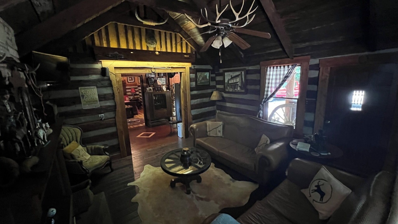 Photo of Livingroom in Marrowbone
