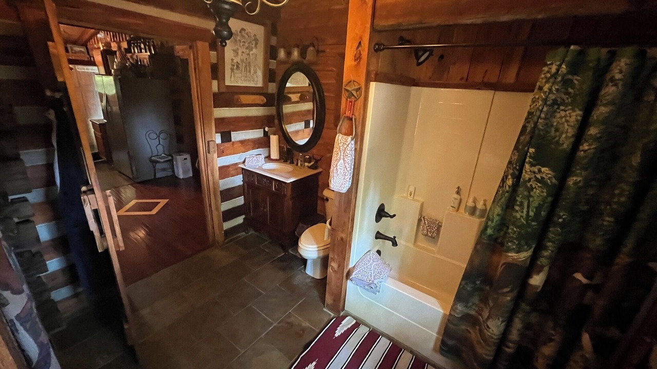 Photo of Bathroom in Marrowbone