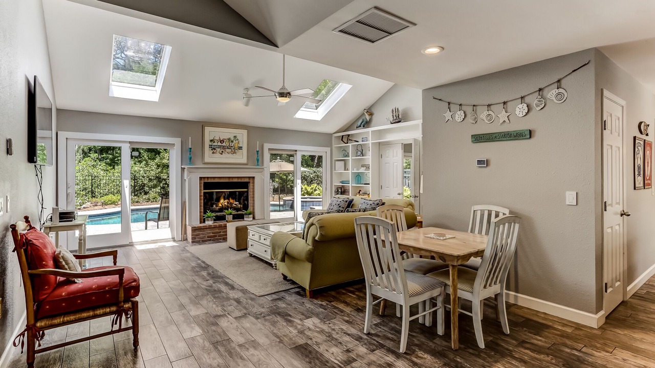 Photo of Bedroom in American Beach