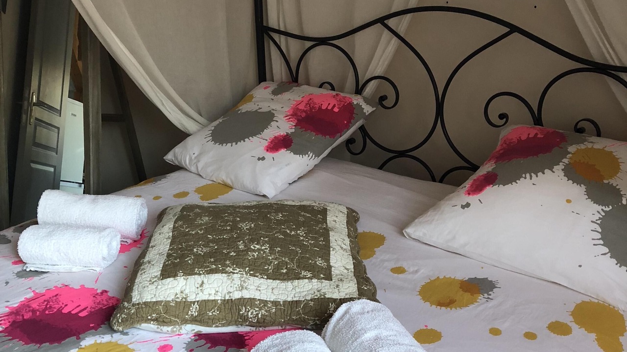 Photo of Bedroom in Serignan