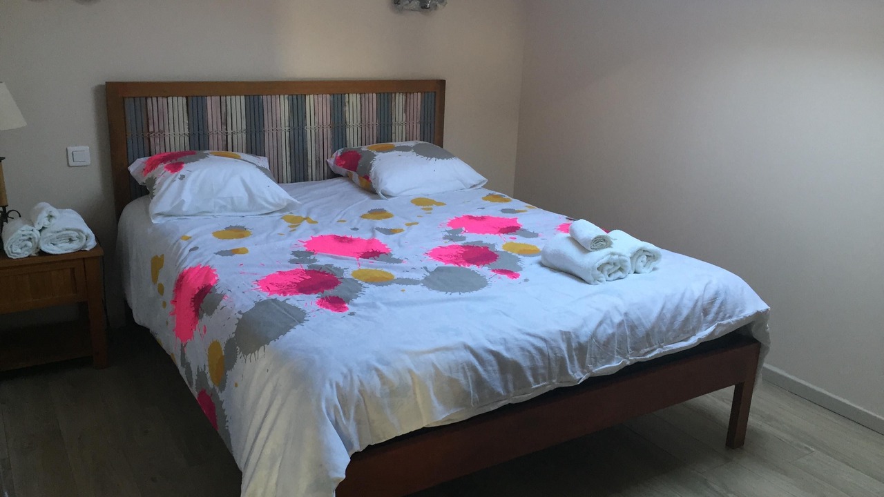 Photo of Bedroom in Serignan