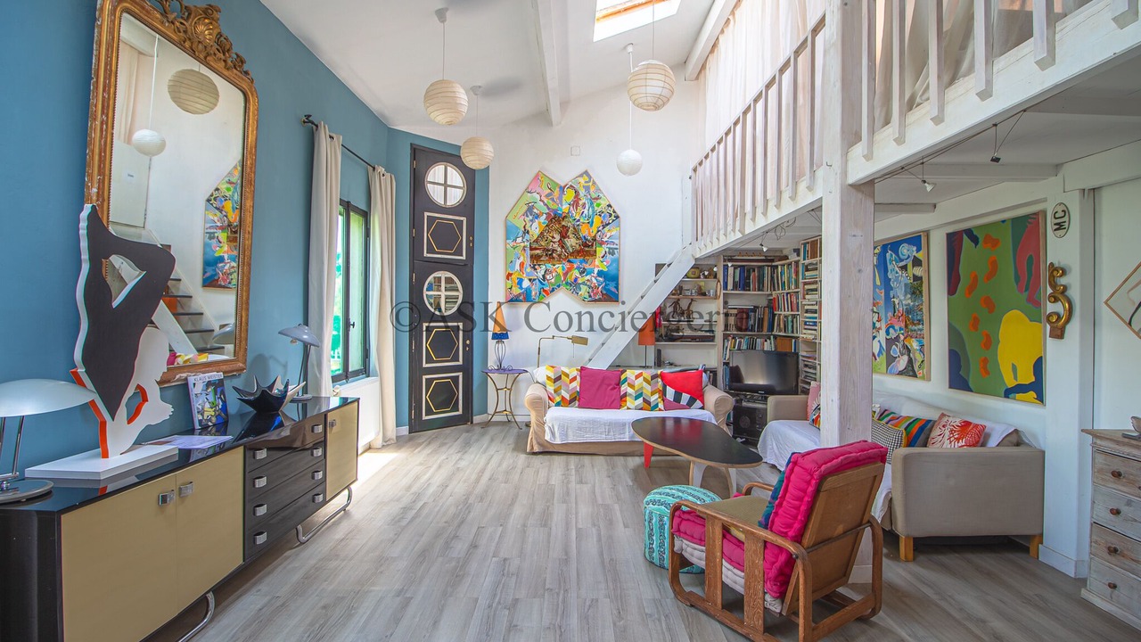 Photo of Others in Gassin