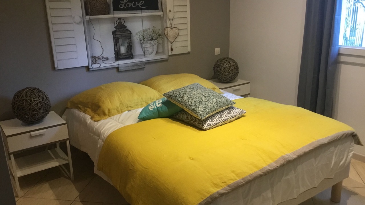Photo of Bedroom in Saint-Jean-de-Cornies