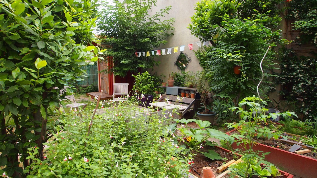 Photo of Patio Balcony in Minimes - Barriere de Paris