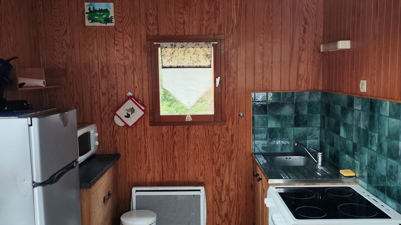 Photo of Kitchen in Moux-en-Morvan
