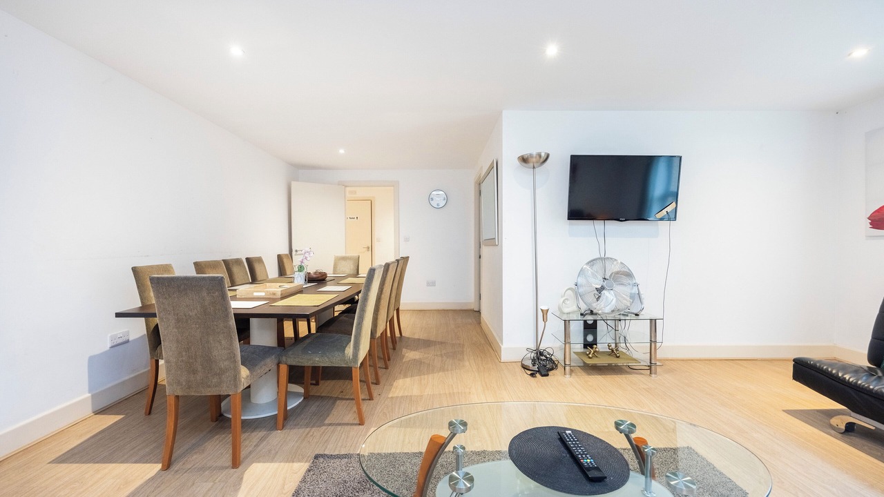 Photo of Others in Limehouse