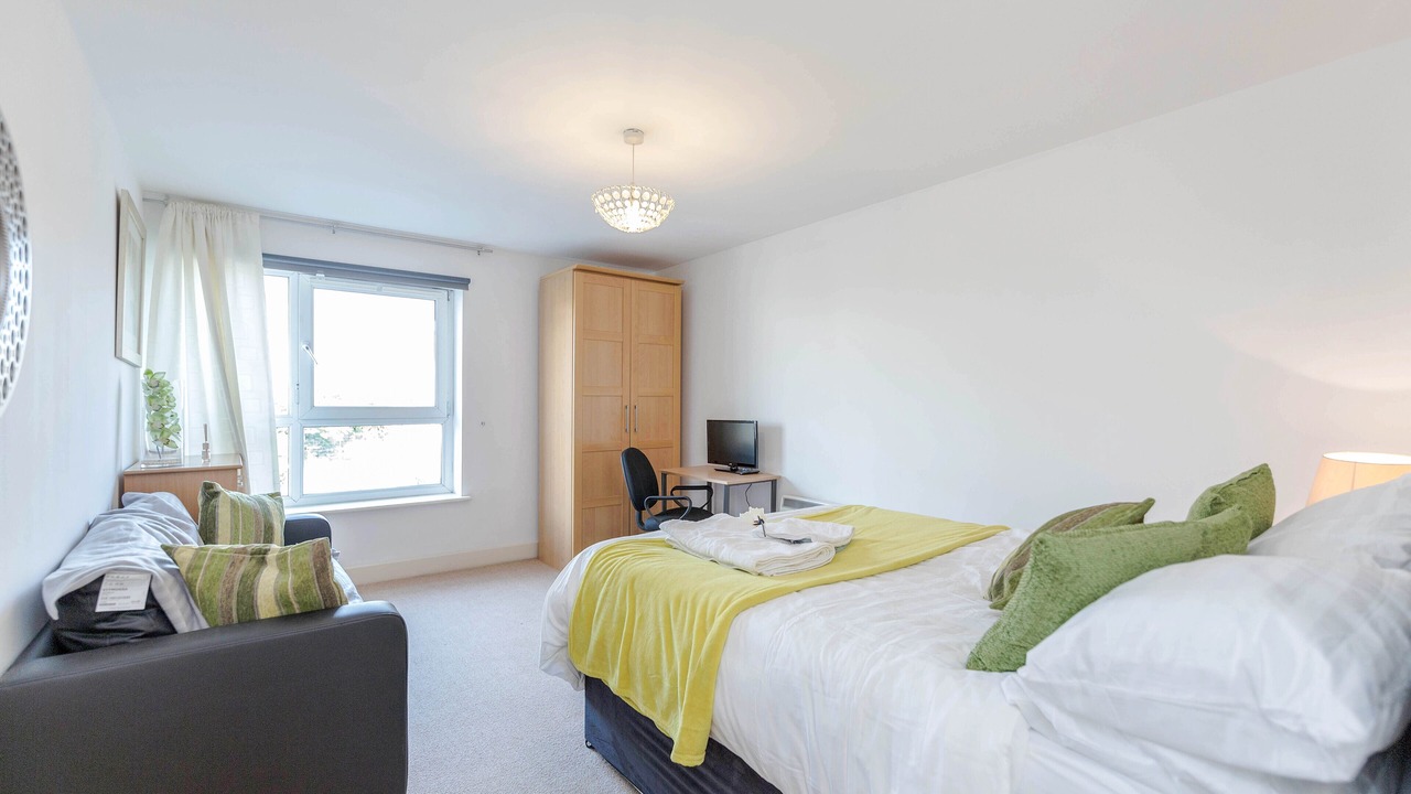 Photo of Bedroom in Limehouse