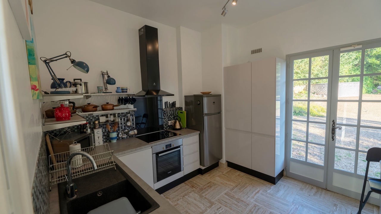 Photo of Kitchen in Avon-les-Roches
