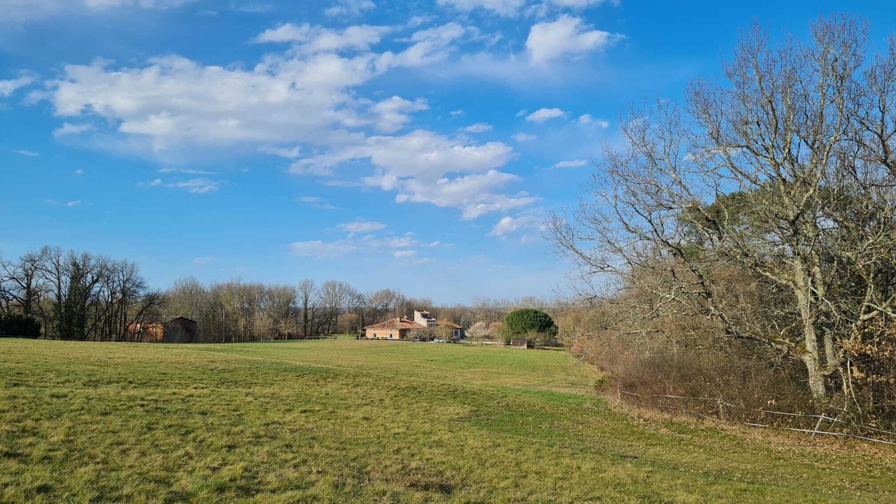 Photo of Outdoor in Lafrancaise