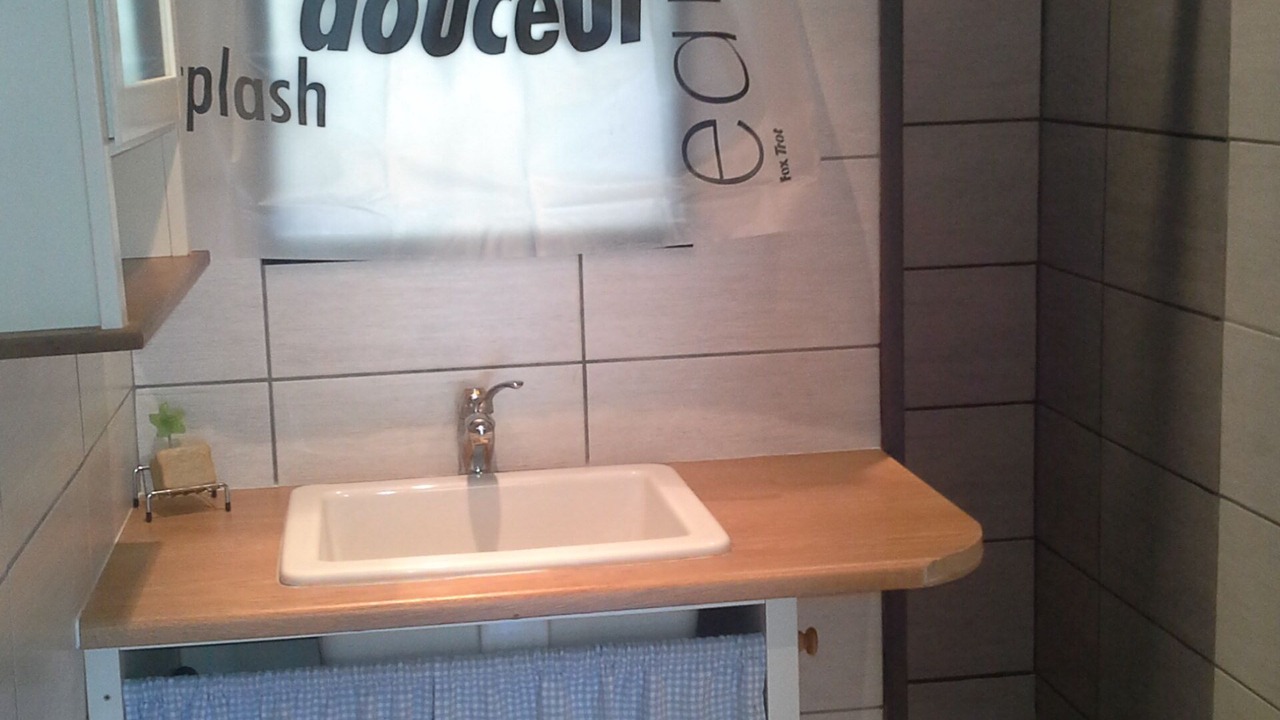 Photo of Bathroom in Montans