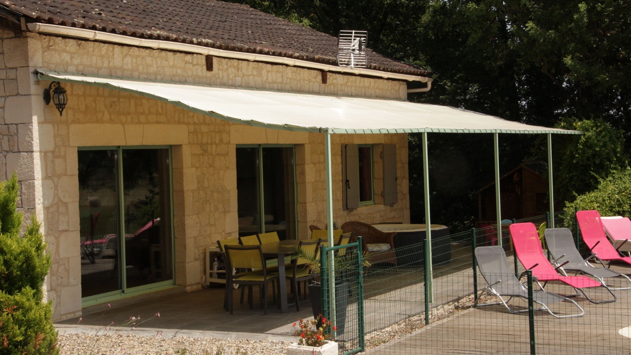 Photo of Outdoor in Sainte-Sabine-Born