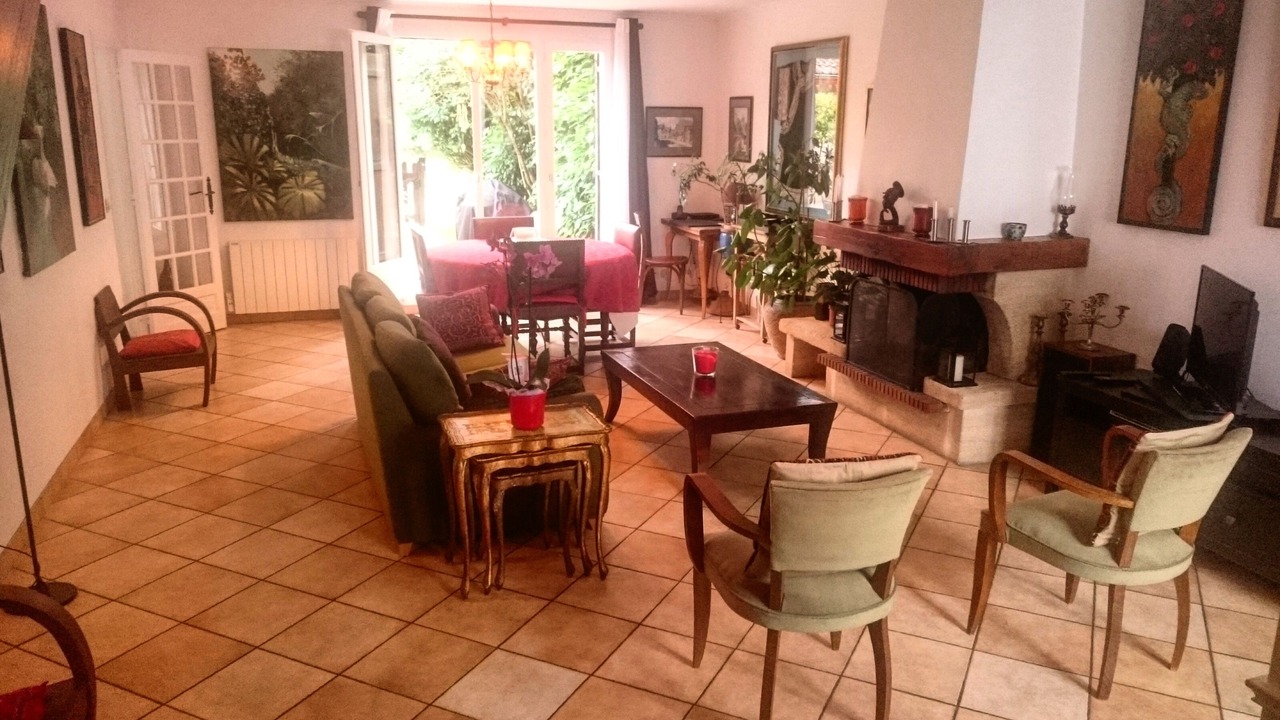 Photo of Livingroom in Les Essarts-le-Roi