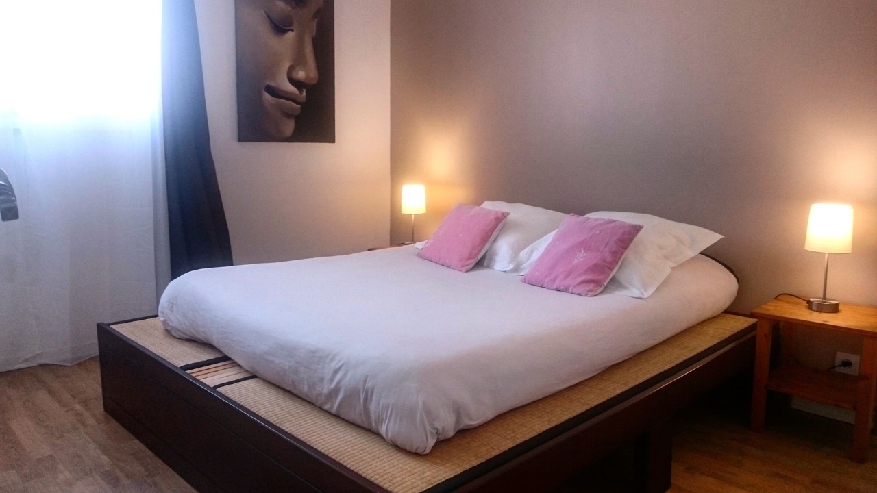 Photo of Bedroom in Les Essarts-le-Roi