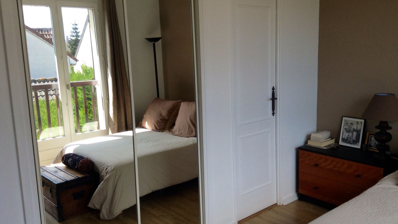 Photo of Bedroom in Les Essarts-le-Roi