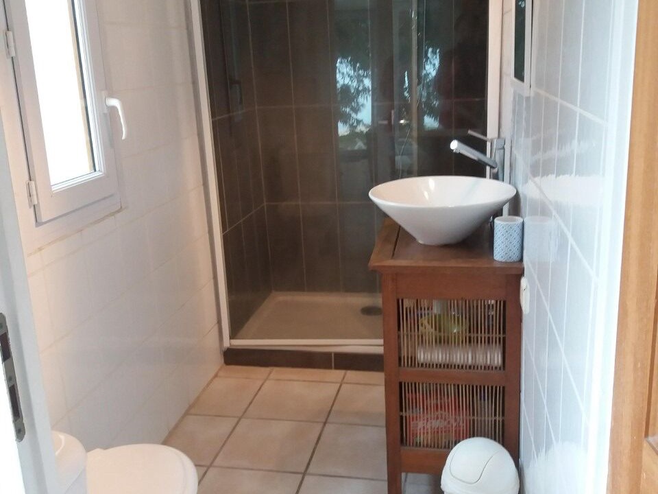Photo of Bathroom in Port-Vendres