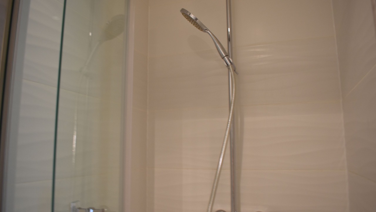 Photo of Bathroom in Quartier Saint-Ambroise