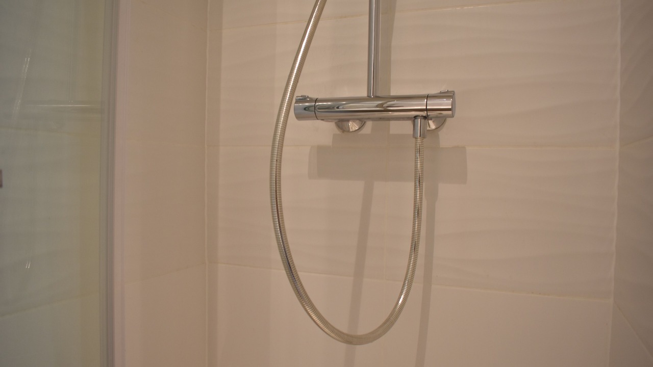 Photo of Bathroom in Quartier Saint-Ambroise