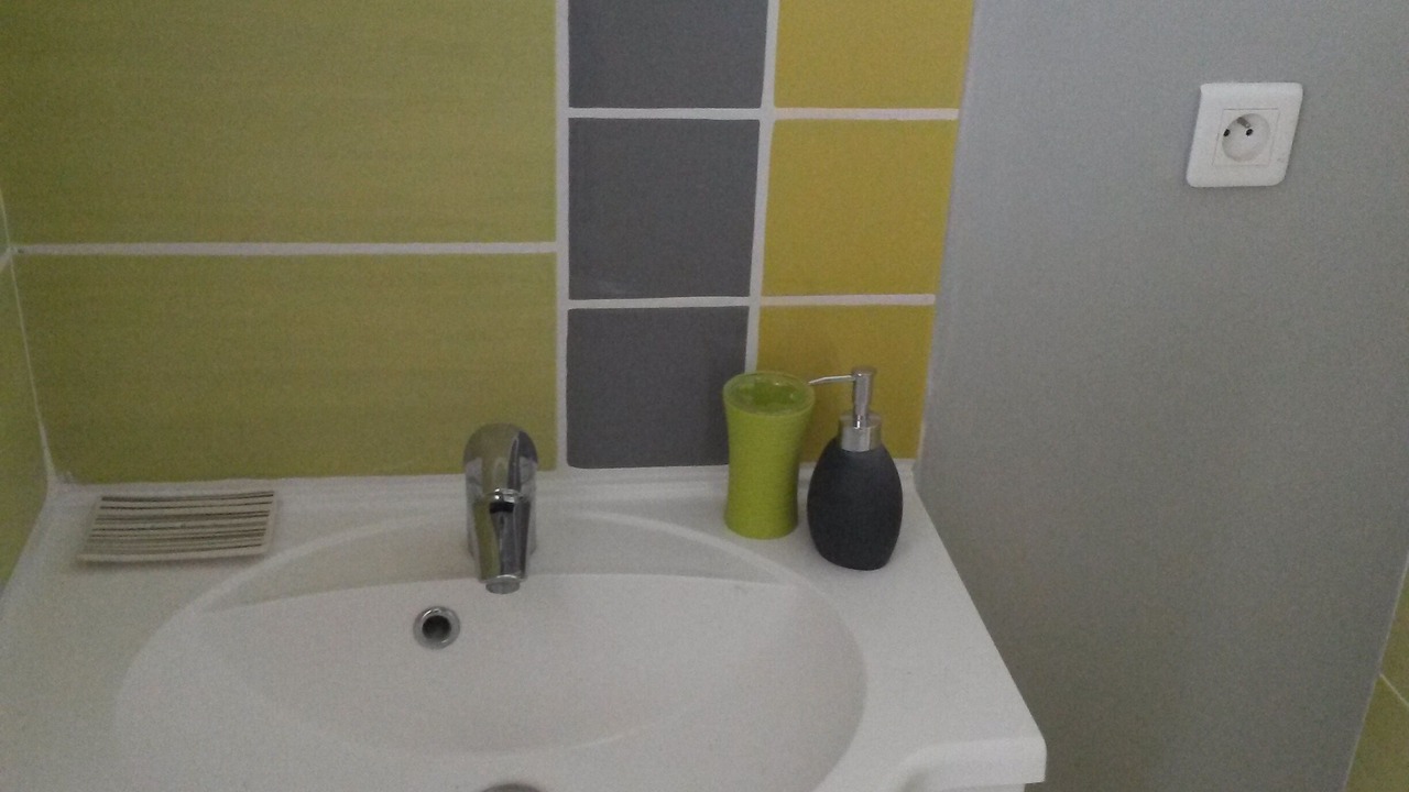Photo of Bathroom in Saint-Contest