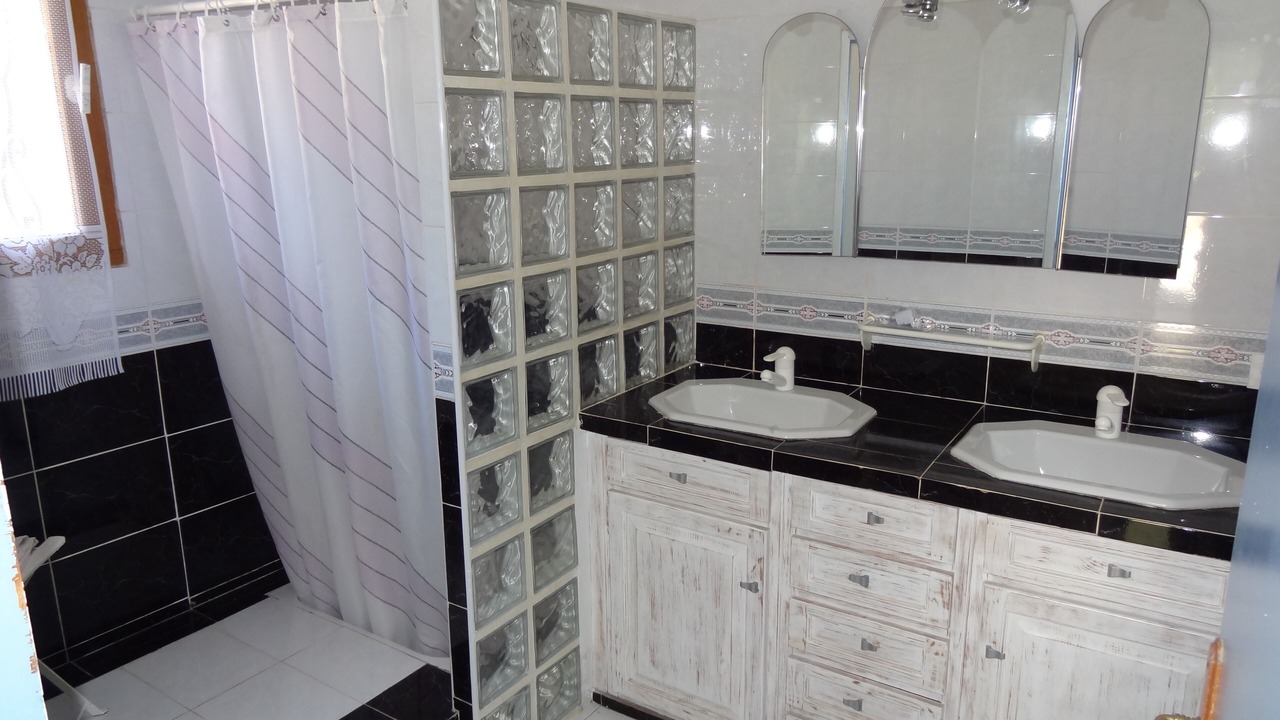 Photo of Bathroom in Hameau de Palombaggia