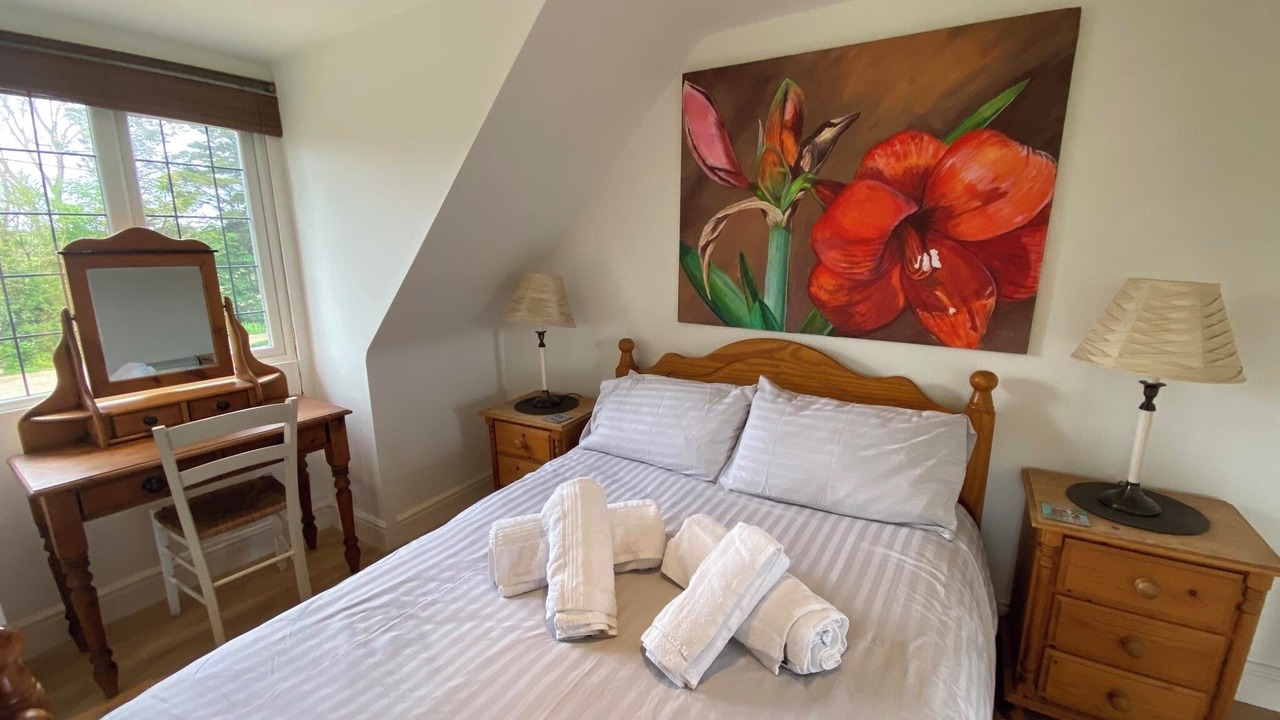 Photo of Bedroom in Patching