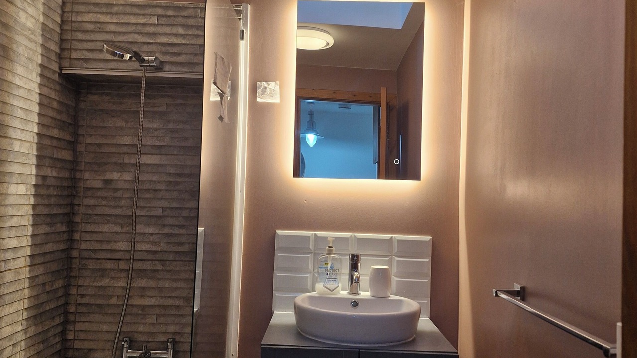 Photo of Bathroom in Johnshaven