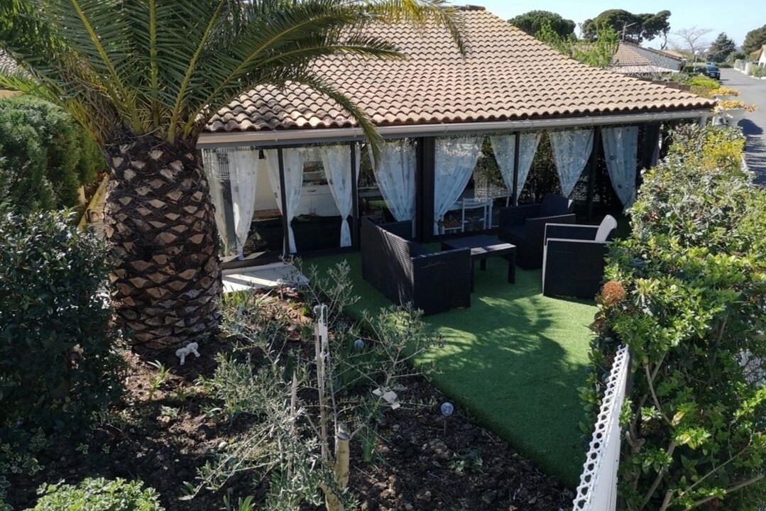 Photo of Patio Balcony in Vendres