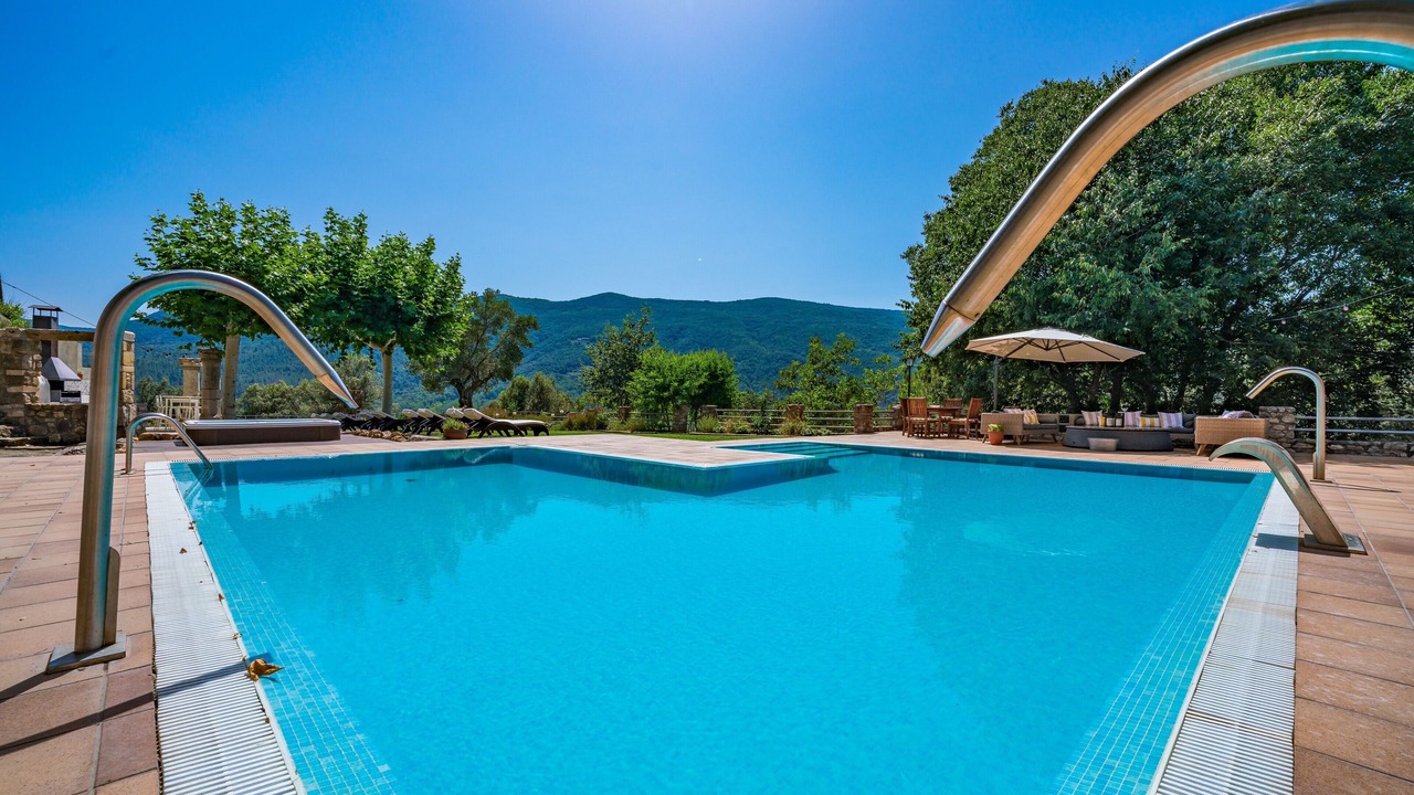 Photo of Outdoor in Amer