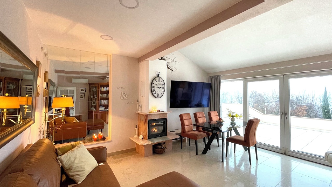Photo of Livingroom in Poljane