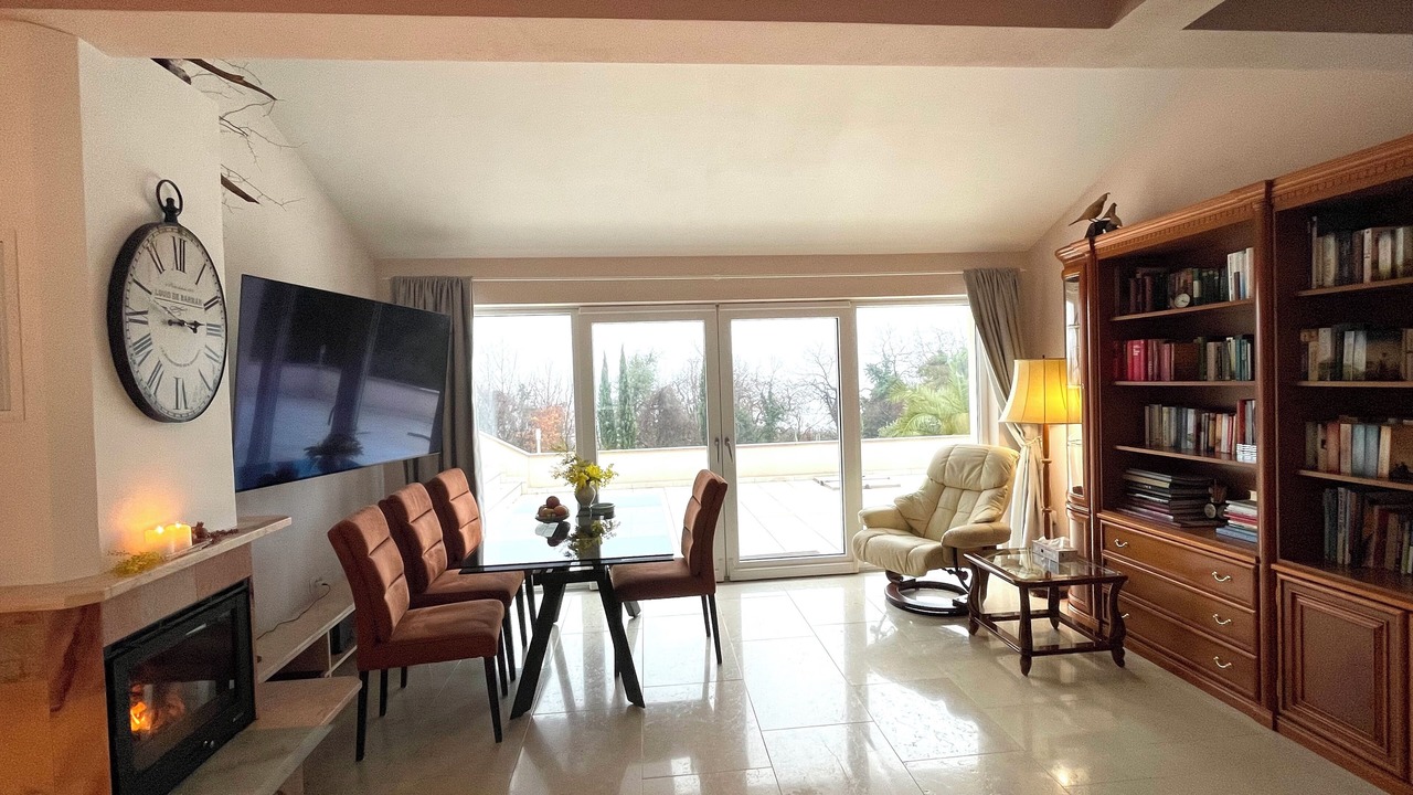 Photo of Livingroom in Poljane