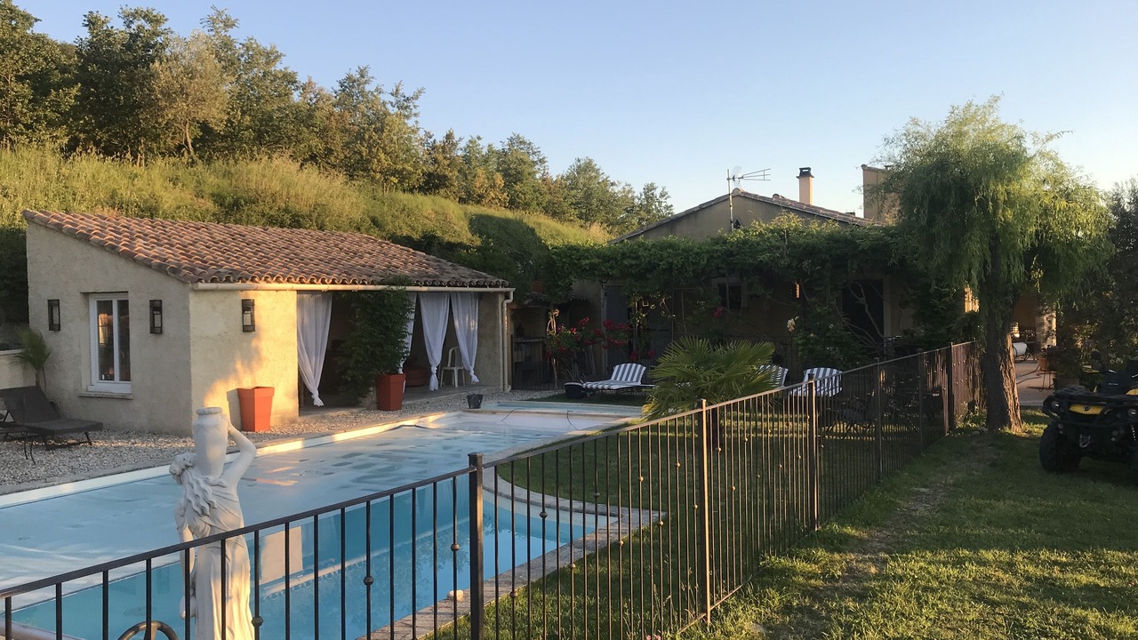 Photo of Outdoor in Crestet