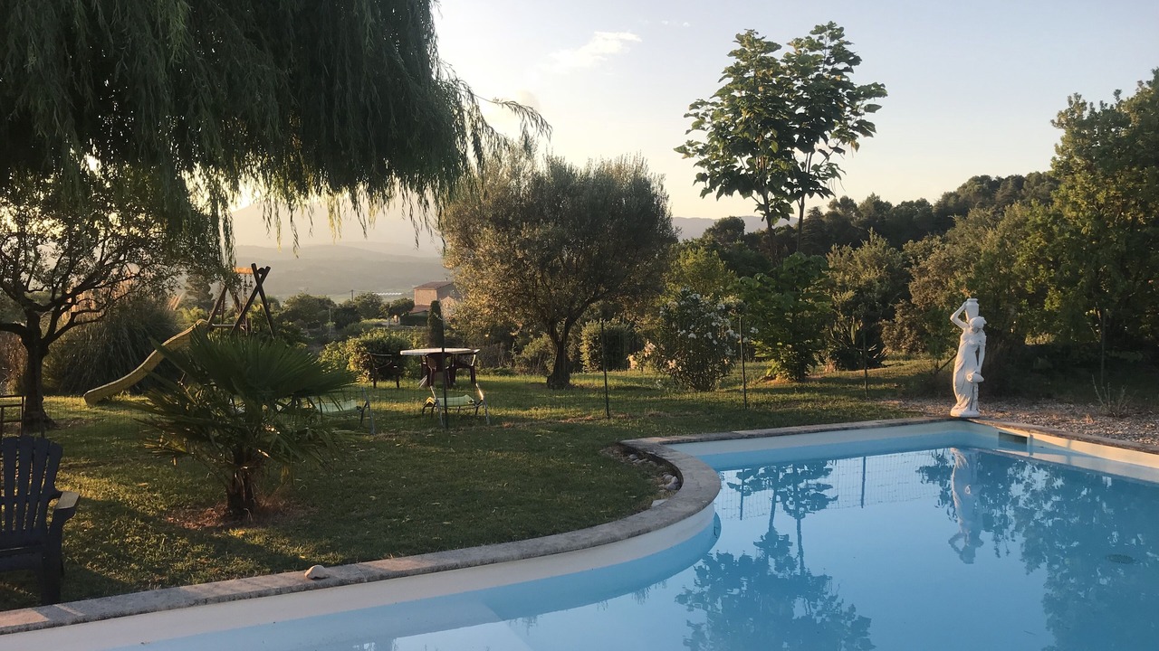 Photo of Outdoor in Crestet