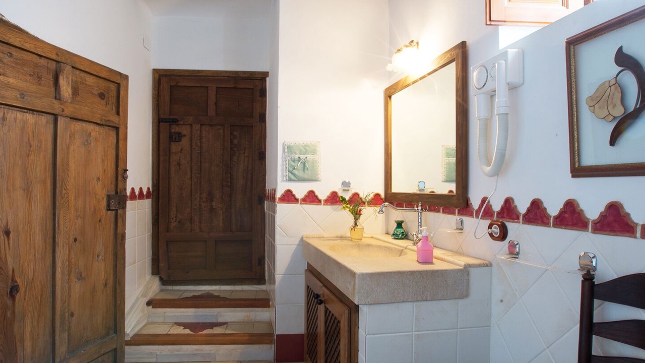 Photo of Bathroom in La Alqueria