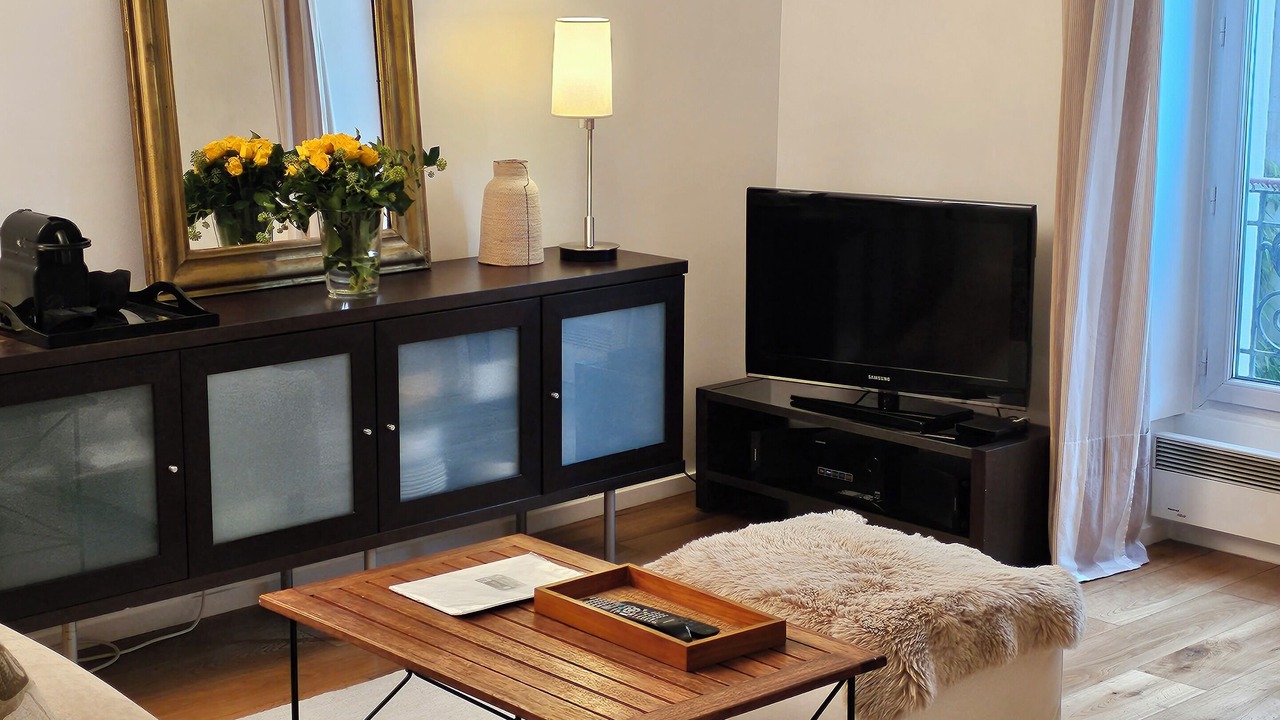 Photo of Livingroom in Quartier des Grandes-Carrieres