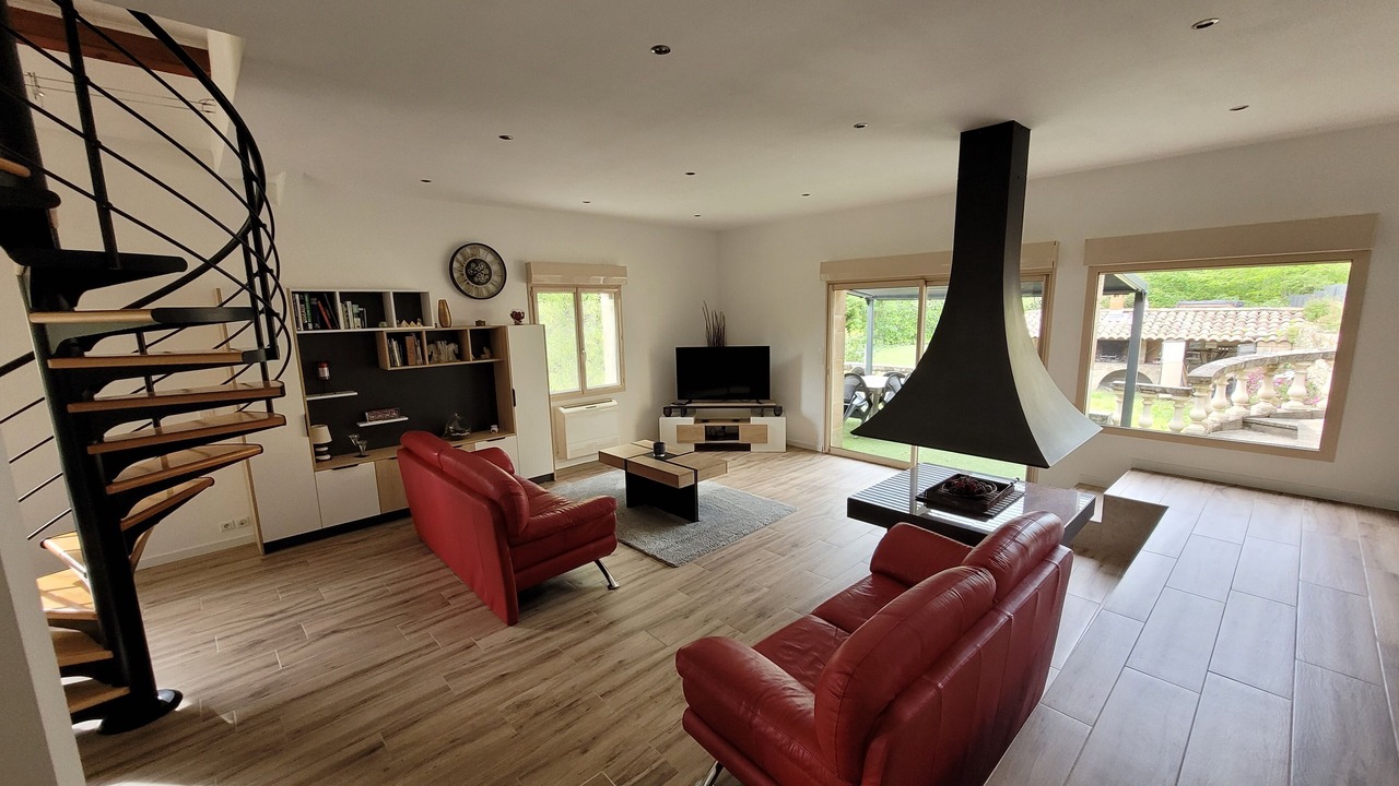 Photo of Livingroom in Saint-Privat