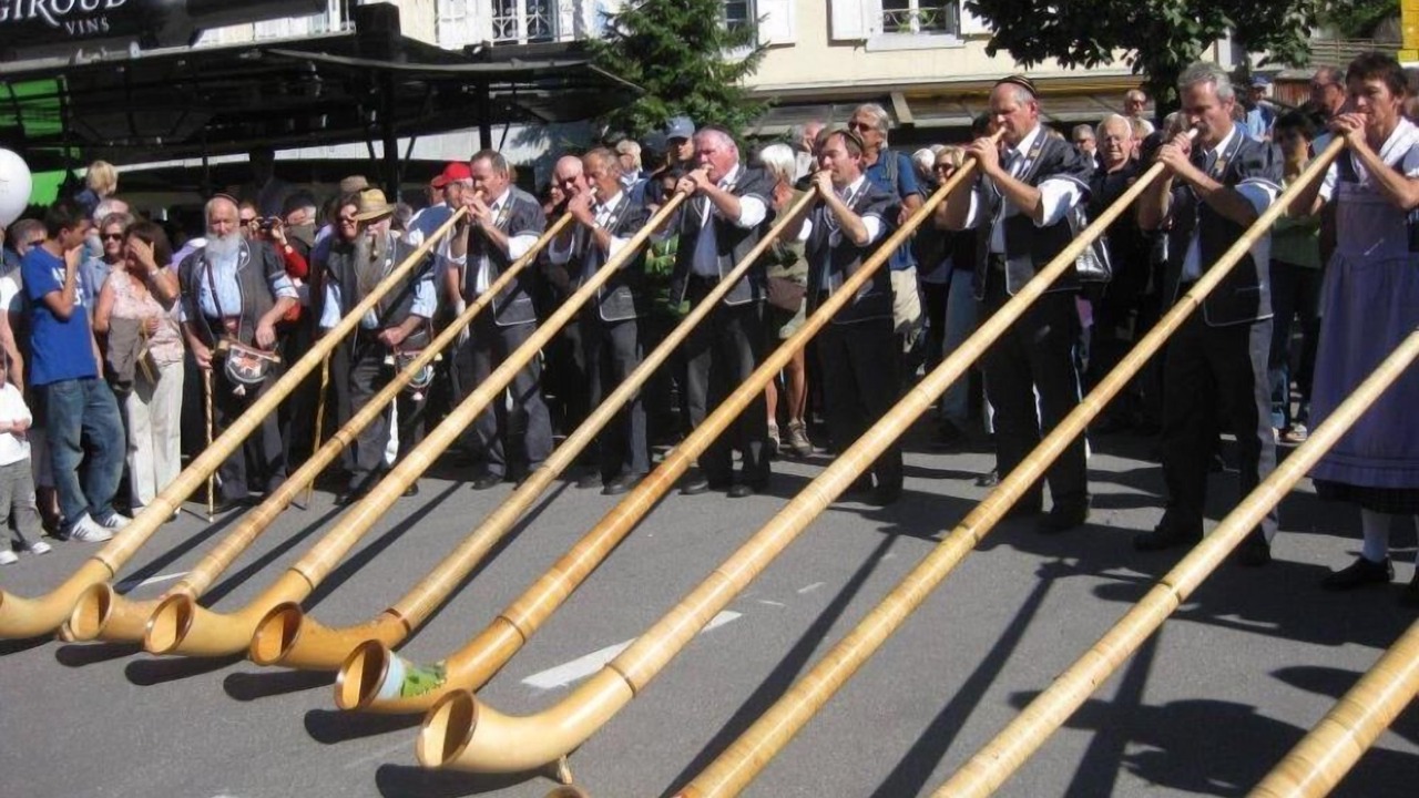Photo of Others in Jaun