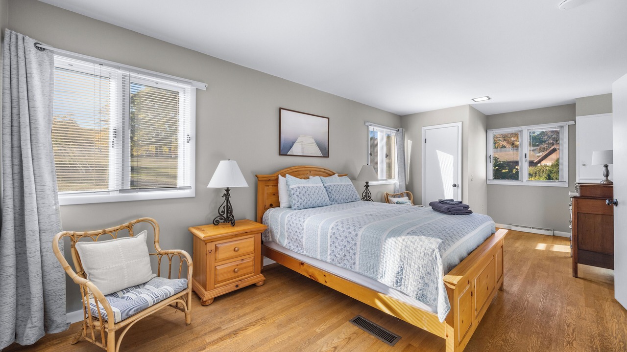 Photo of Bedroom in Town of Torrey