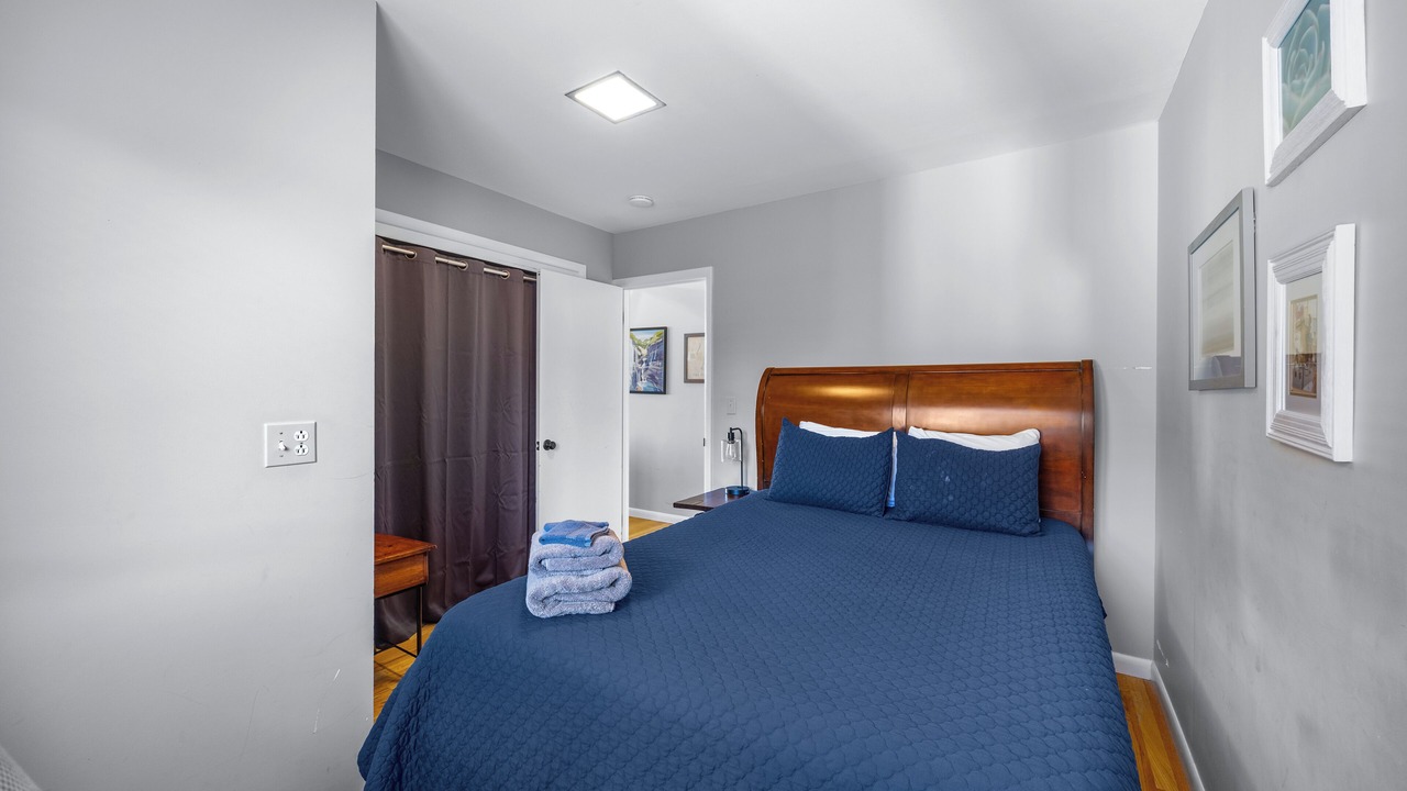 Photo of Bedroom in Town of Torrey