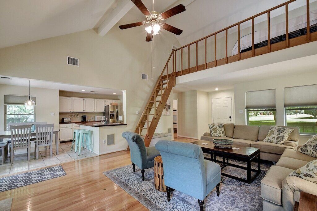 Photo of Livingroom in Martindale