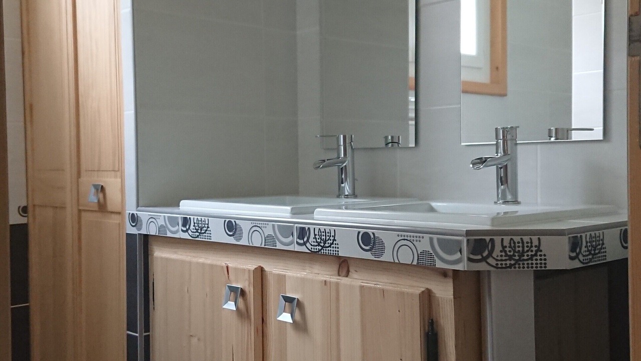 Photo of Bathroom in Le Bourg-d'Oisans