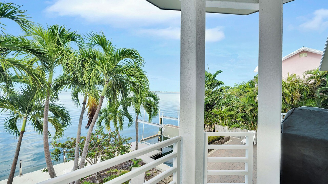 Photo of Patio Balcony in Summerland Key