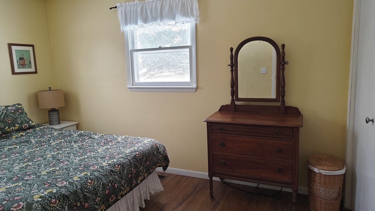 Photo of Bedroom in Copemish