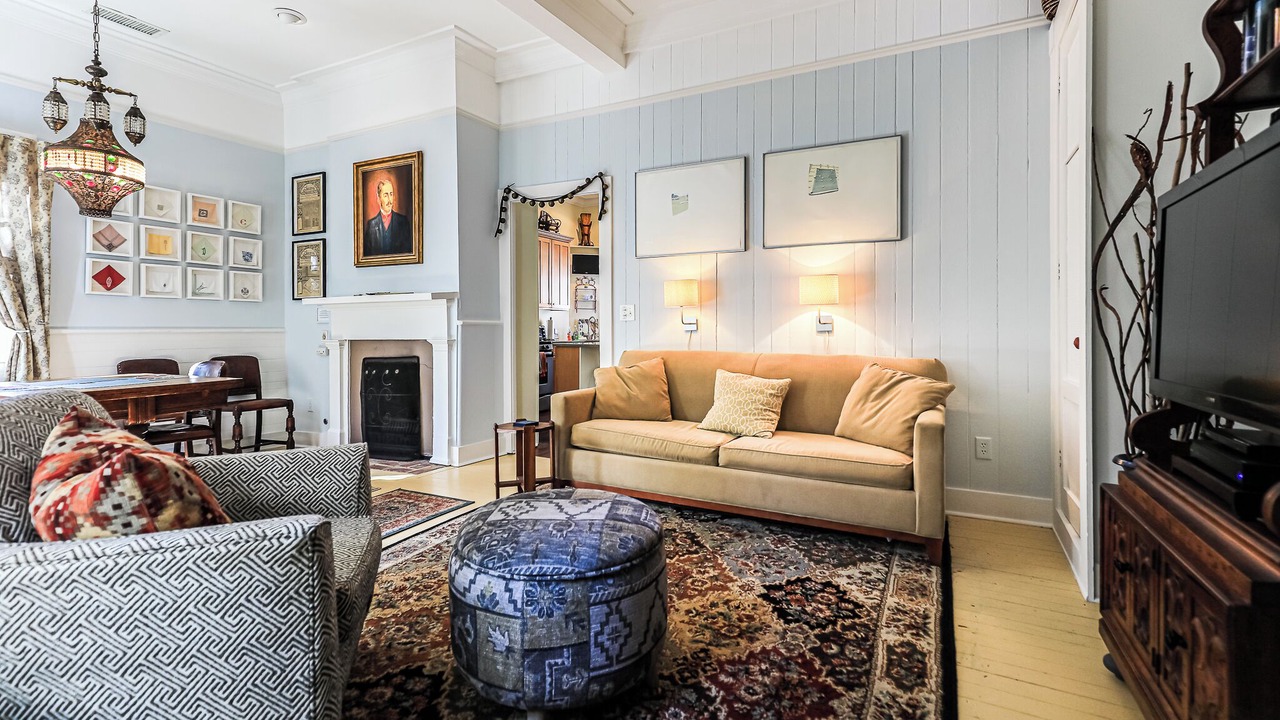 Photo of Livingroom in Beach Institute