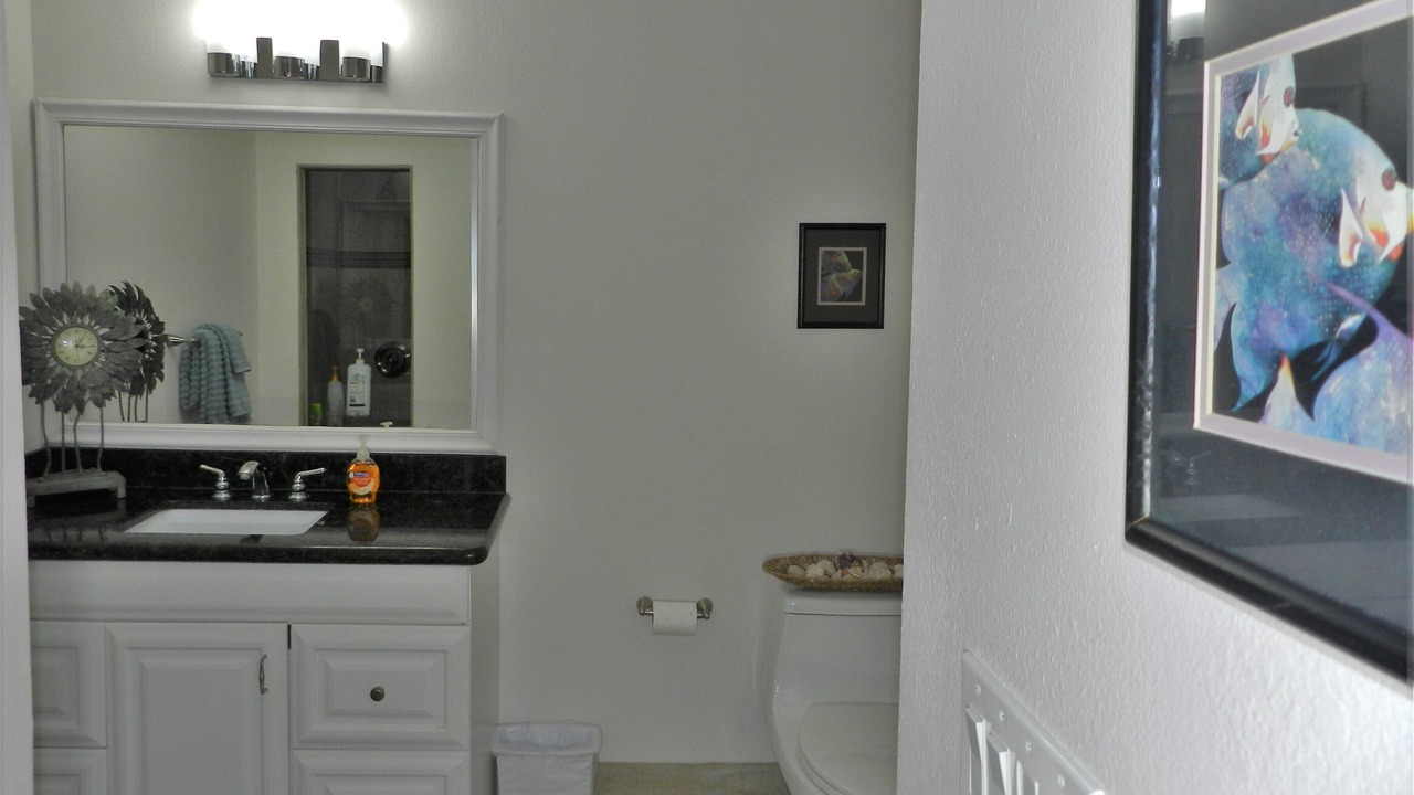 Photo of Bathroom in Highland Lake Estates