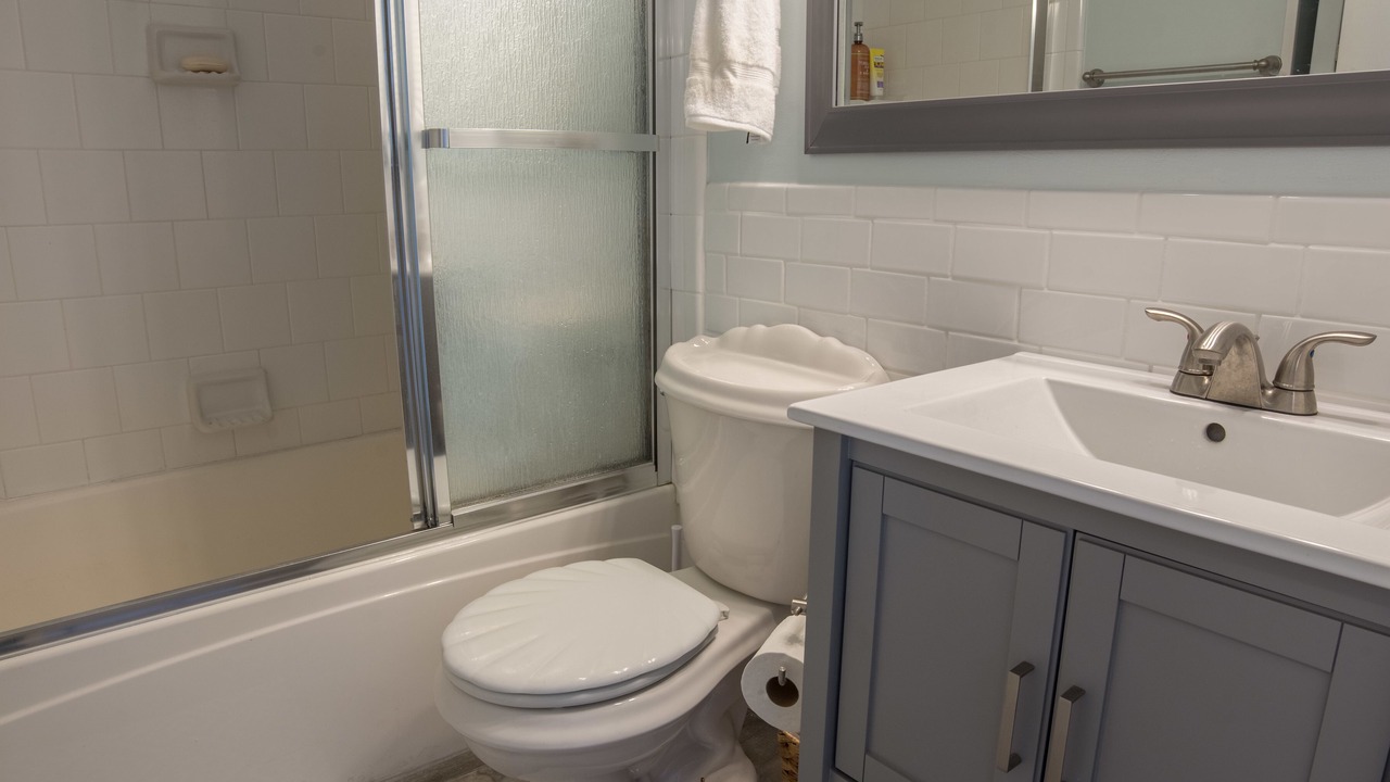 Photo of Bathroom in Tybee Island