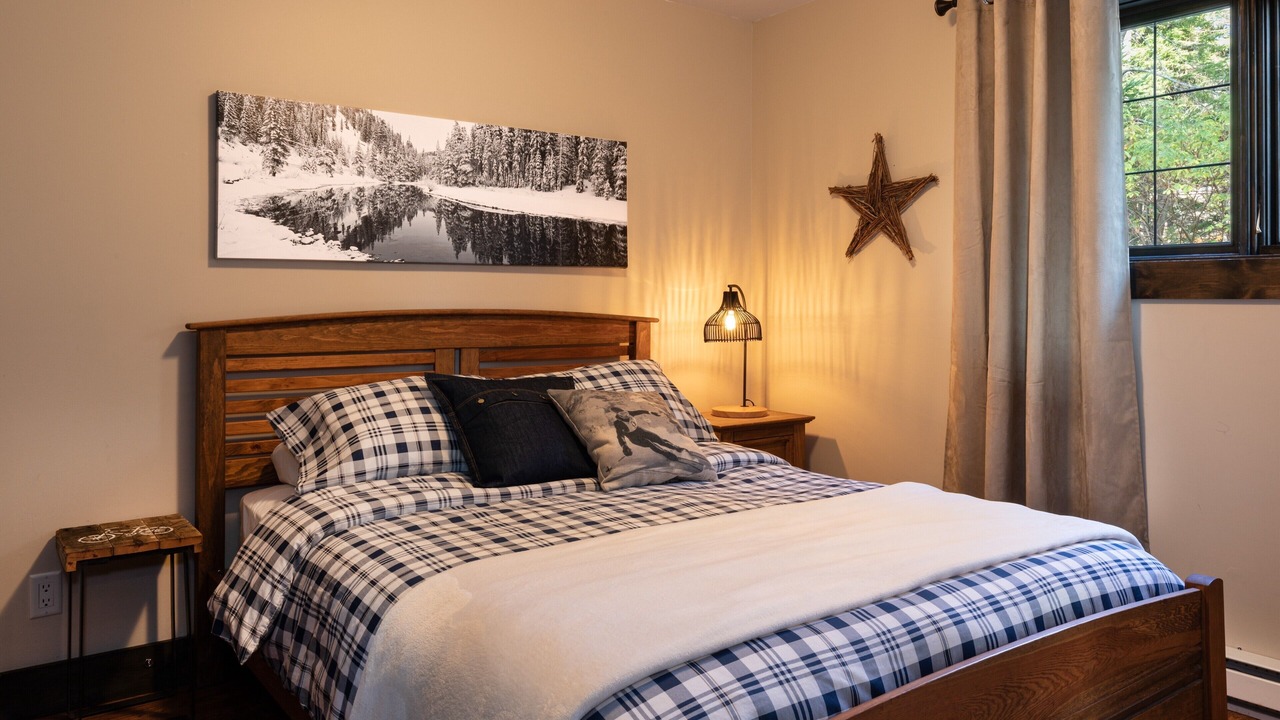 Photo of Bedroom in Stoneham