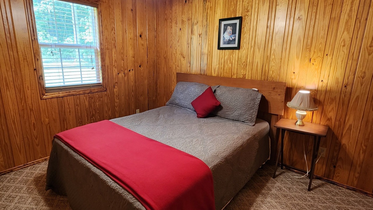 Photo of Bedroom in Fort Payne